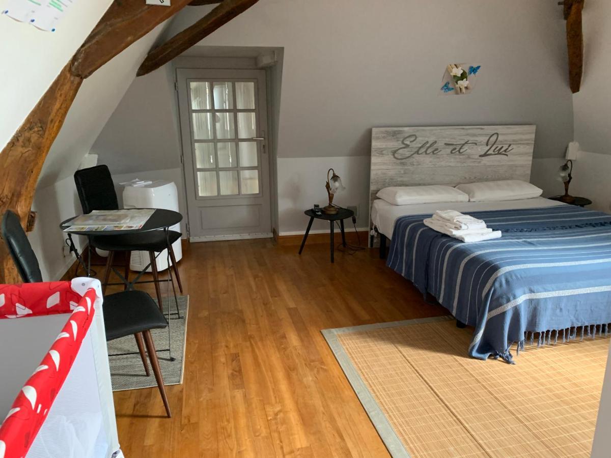 Bed and Breakfast La Costonnerie Leigne-sur-Usseau Exterior foto